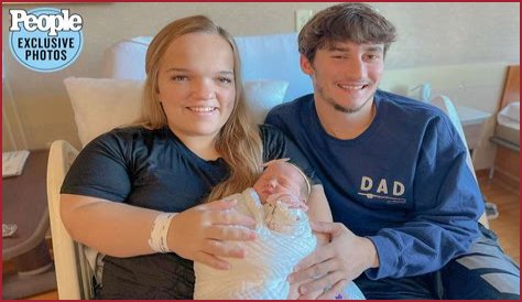 Is Leighton Drew Height-Challenged? Uncover The Truth Now