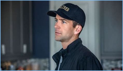 The Ultimate Guide To Lucas Black: Actor, Model, And Philanthropist